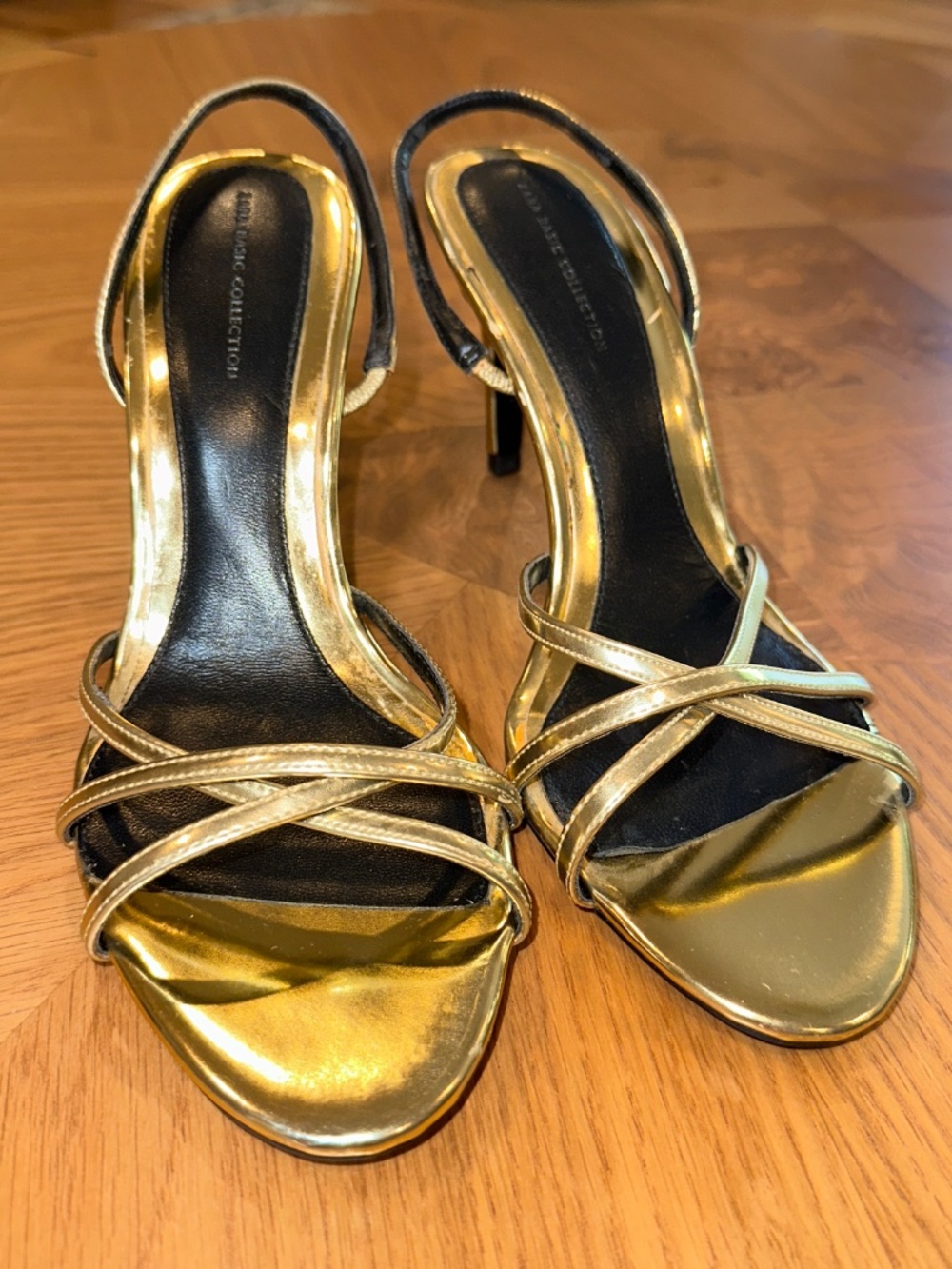 Zara Basic Collection Gold Metallic Slingback Sandals - Picture 2 of 10